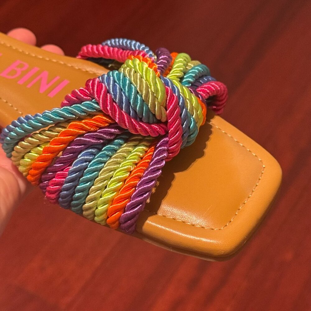 Gianni Bini Rainbow Corded Knot Slide Sandals – Size 7.5